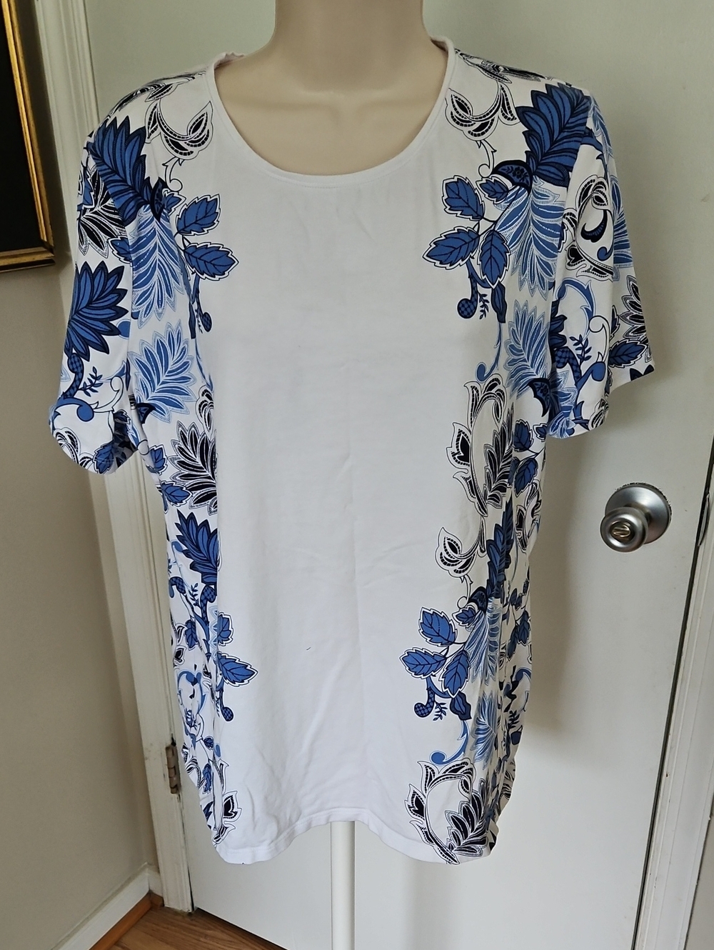 Talbots Tropical Foulard Tee Size XL